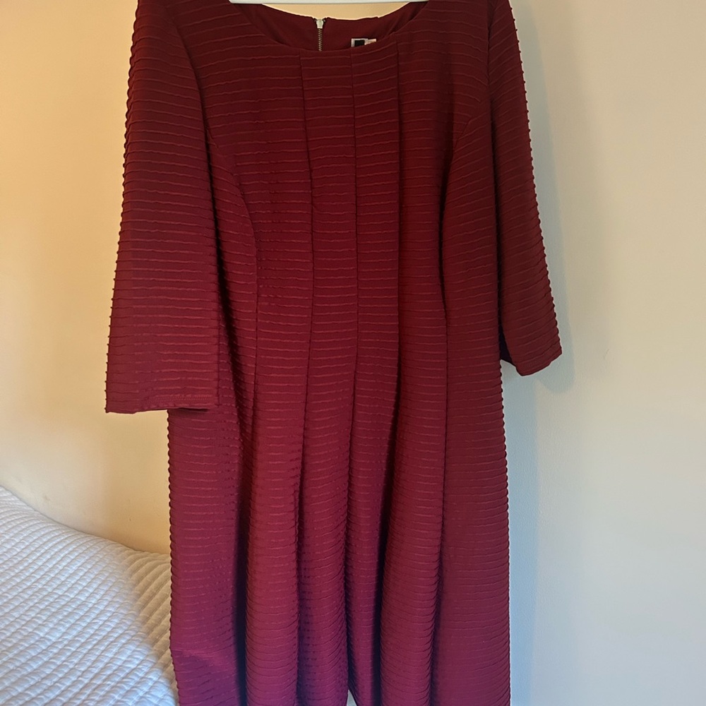 Julian Taylor Burgundy‎ Long Sleeve Dress